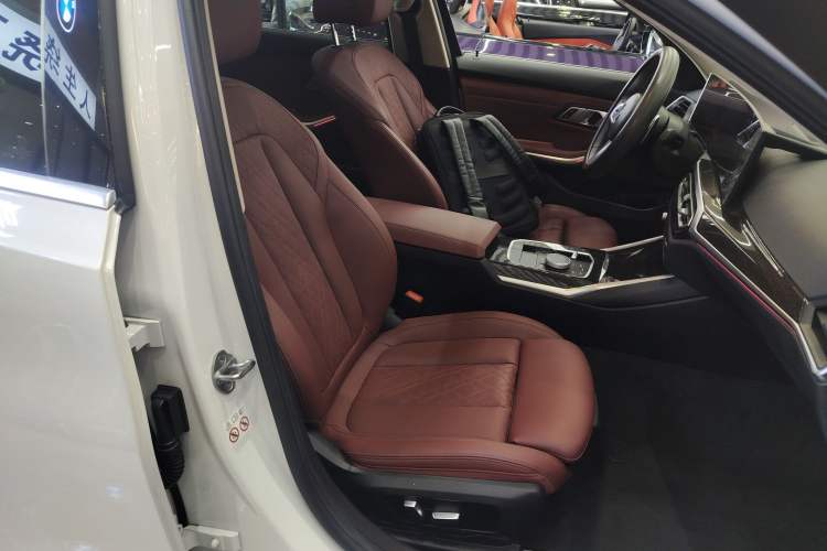 Used BMW 3 Series 2023 325Li M Sport Package
