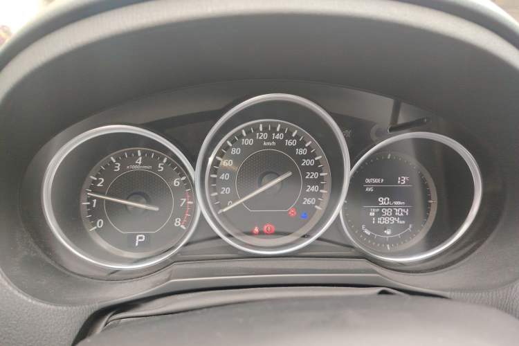 Used Mazda Atenza 2015 2.0L Blue Sky Luxury Edition
