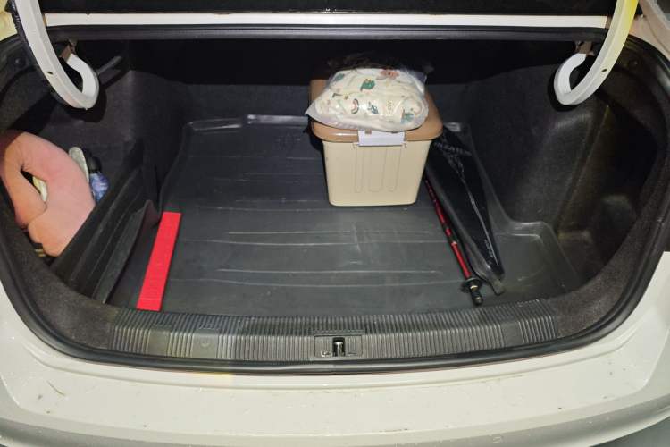 Used Volkswagen Bora 2018 1.5L Automatic Fashion Model