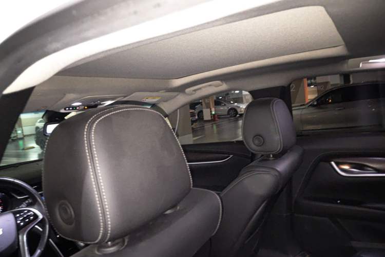 Used Cadillac XTS 2018 28T Elite Edition Headliner