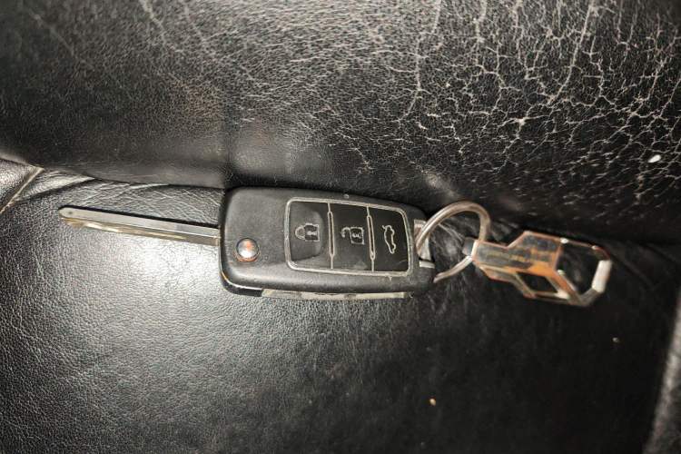 Used FORTHING Lingzhi 2018 M5L 2.0L 7-Seater Comfort Model
