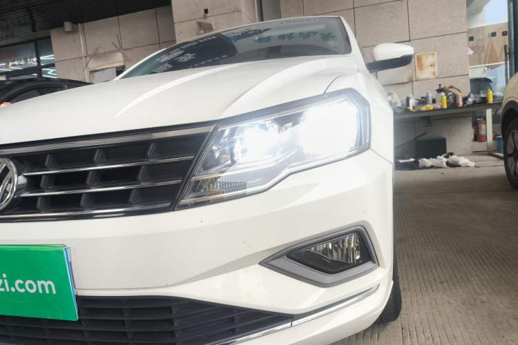 Used Volkswagen Jetta 2017 1.5L Manual Comfort Model
