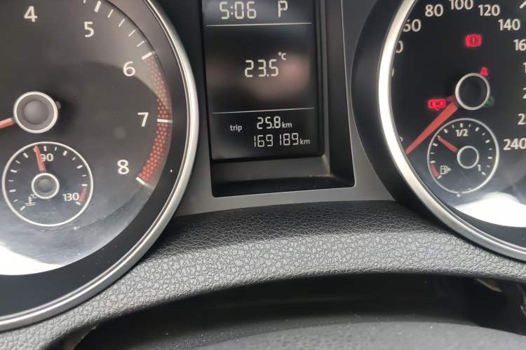 Used Volkswagen Golf 2010 1.4 TSI Automatic Comfort Model
