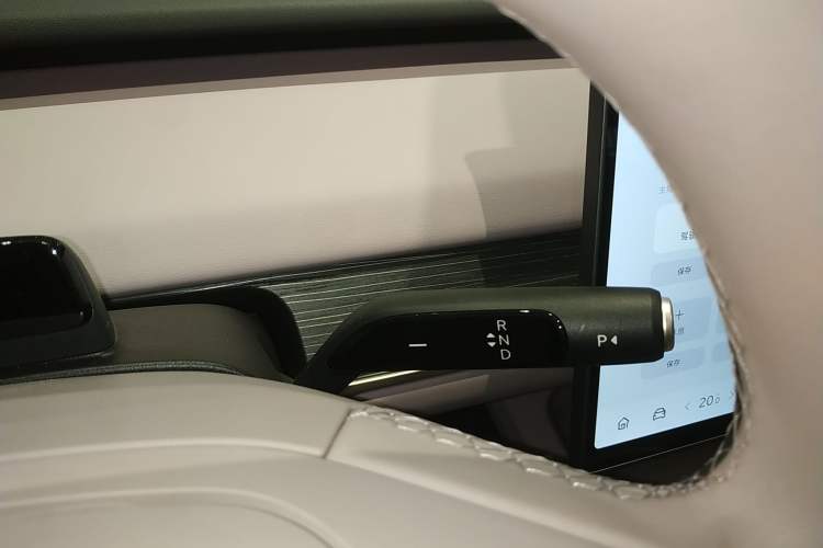 Used ONVO L60 2024 60 kWh Rear-Drive Version