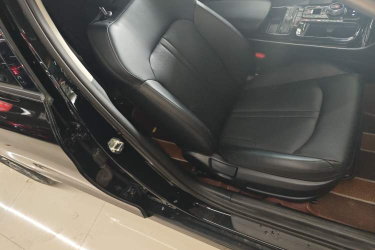 Used Kia K5 2021 270T CVVD Refreshed Edition
