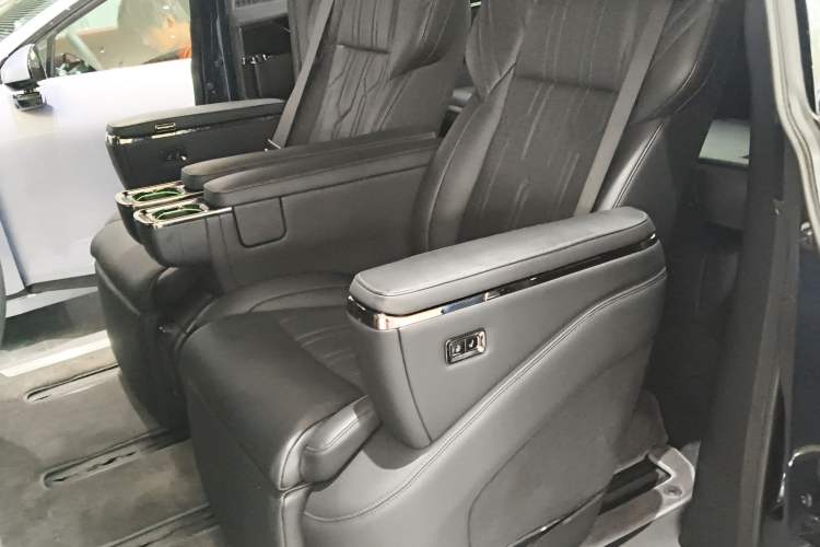 Used Zeekr 009 2022 ME Edition
