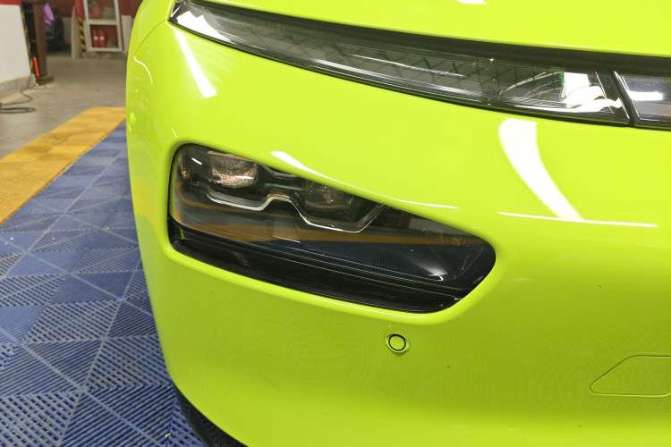 Used XPeng P7 2021 670E Pengyi Edition Right Front Headlight