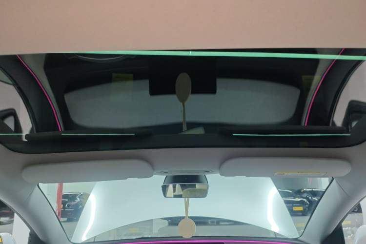 Used Tesla Model 3 2023 Long-Range All-Wheel-Drive Version