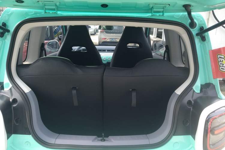 Used Bestune Pony 2025 222km Range Agile Horse Trunk