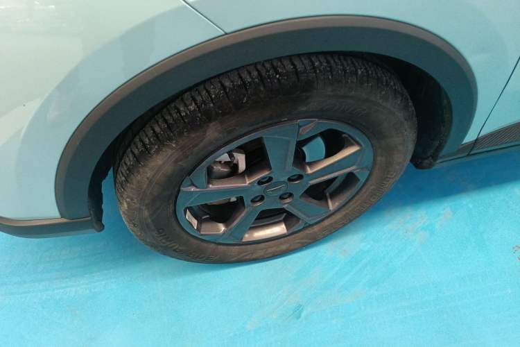 Used Geometry E Firefly 2024 301km Starlight
