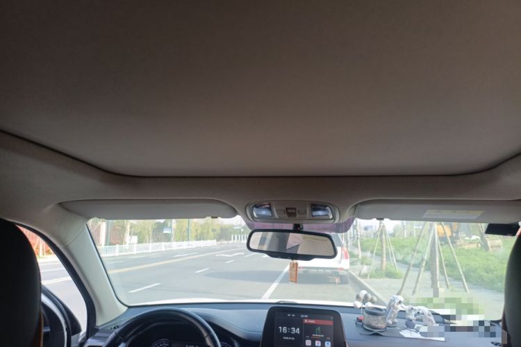 Used Kia Sportage R 2018 2.0L Automatic Smart Luxury Version China V Standard
