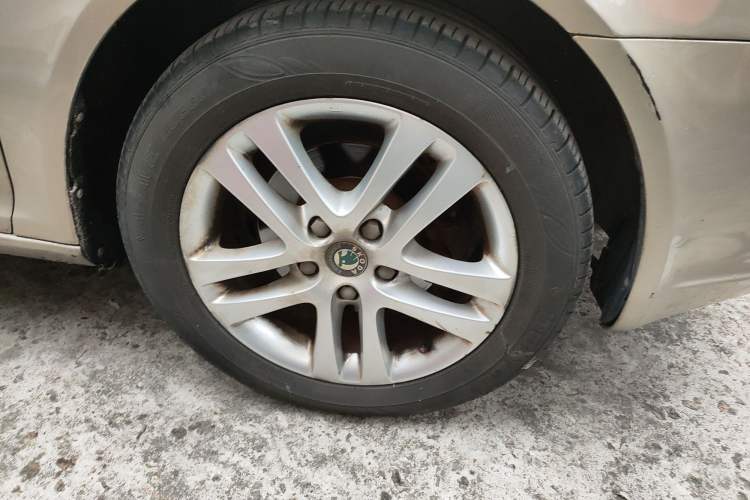 Used Skoda Octavia 2013 1.6L Manual Yijun Edition