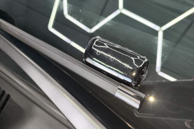 Used Geely Galaxy Galaxy 8 2025 130km EM-i Prestige Edition