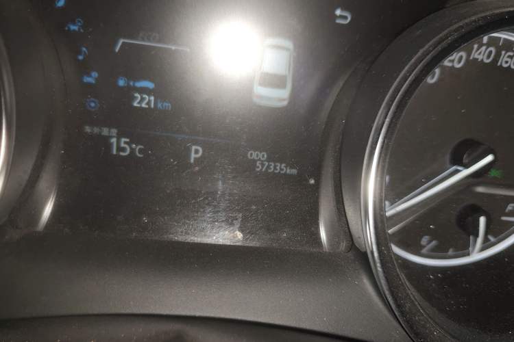 Used Toyota Camry 2018 2.0G Luxury Edition
