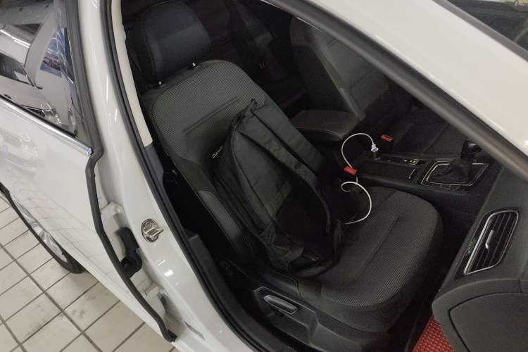 Used Volkswagen Golf 2019 280TSI DSG Comfort Version China VI Standard
