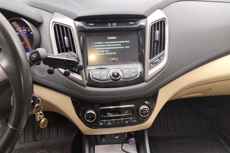 Used CHANGAN Eado 2016 1.6L Automatic Trend Model Audio And AC Panel