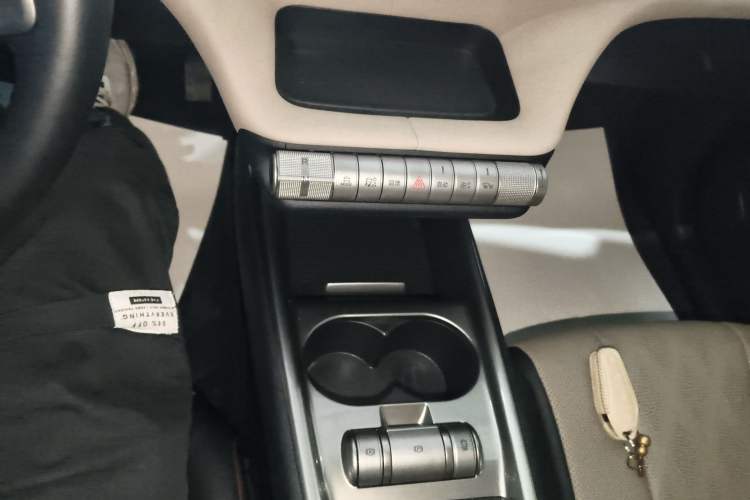 Used BYD Dolphin 2024 Honor Edition 420km Fashion Version
