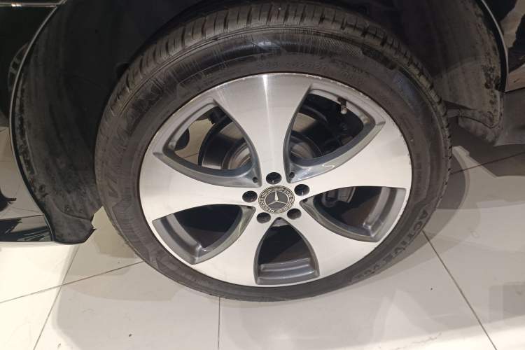 Used Mercedes-Benz GLE 2018 GLE 320 4MATIC Luxury Collection Edition