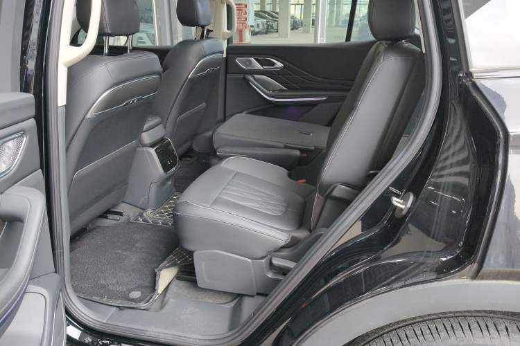 Used Hongqi HS7 PHEV 2024 2.0T PHEV Four-Wheel Drive Flagship Edition 6 Seats
