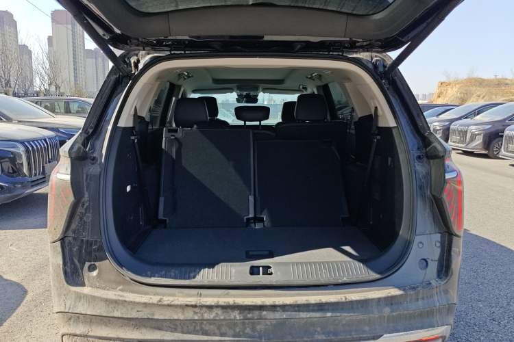 Used Hongqi HS7 PHEV 2024 2.0T PHEV Four-Wheel Drive Flagship Edition 7 Seats
