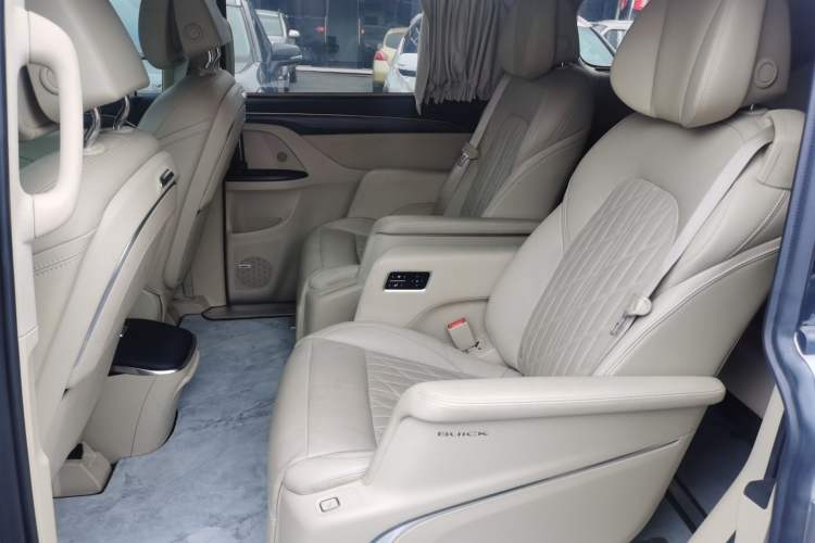 Used Buick GL8 2023 ES Lu Zun Smart Flagship Model
