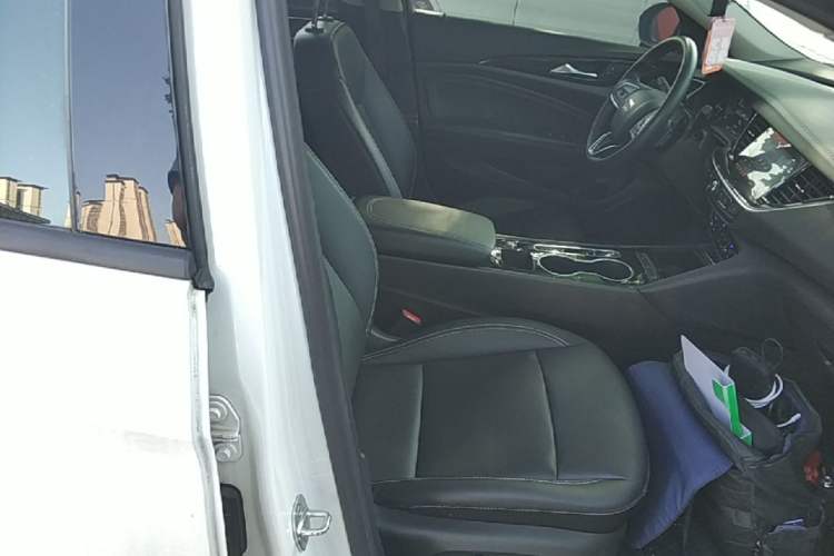 Used Buick Regal 2024 25T Deluxe Edition