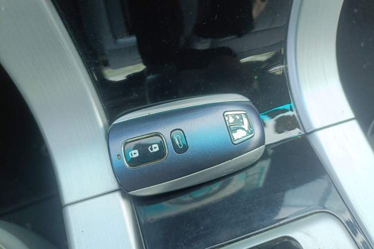 Used Luxgen 5 2014 Honor Navigation Edition 1.8T Automatic Luxury Model