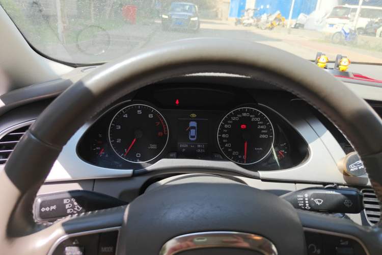 Used Audi A4L 2010 2.0 TFSI Luxury Model