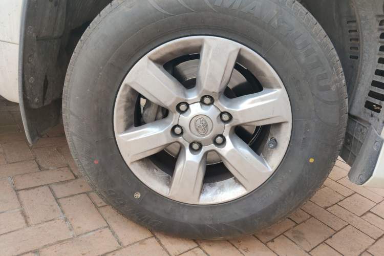 Used Toyota Prado 2016 2.7L Automatic Standard Edition
