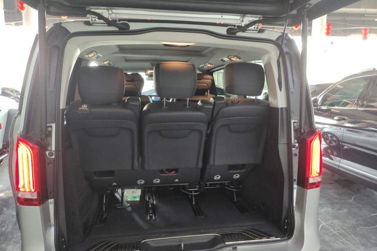 Used Mercedes-Benz V-Class 2021 V 260 Prestige Edition