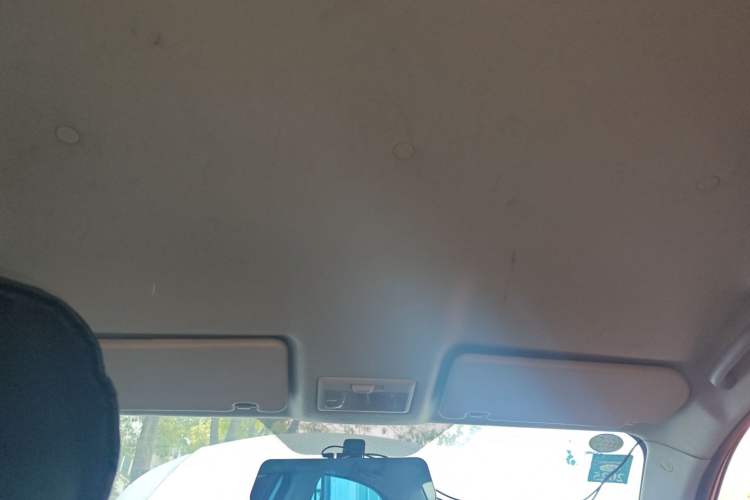 Used Changan Alsvin V3 2015 1.4L Manual Warm-Hearted Model China V Standard
