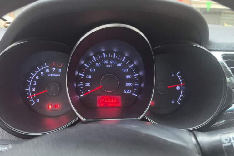 Used Kia K2 2015 Hatchback 1.4L AT GLS Cool Edition