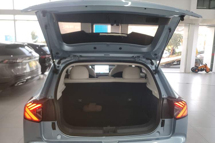 Used ARCFOX T1 2025 Model 320 PLUS
