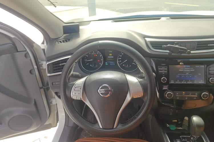 Used Nissan Qashqai 2017 2.0L CVT Luxury Edition China V Standard