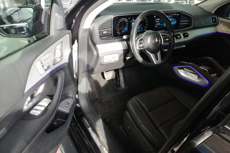 Used Mercedes-Benz GLE Coupe 2020 GLE 350 4MATIC Coupe SUV Luxury Model