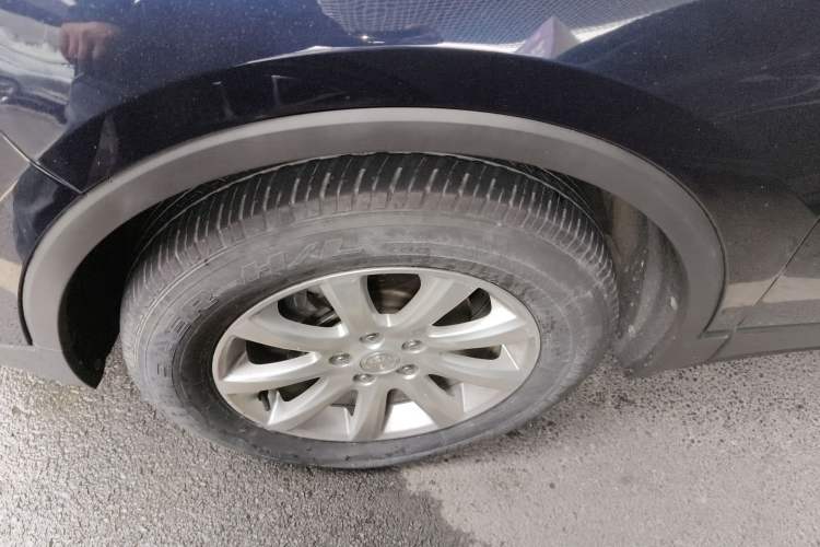 Used Buick Envision 2021 532T Two-Wheel-Drive Elite Version Left Front Wheel Hub