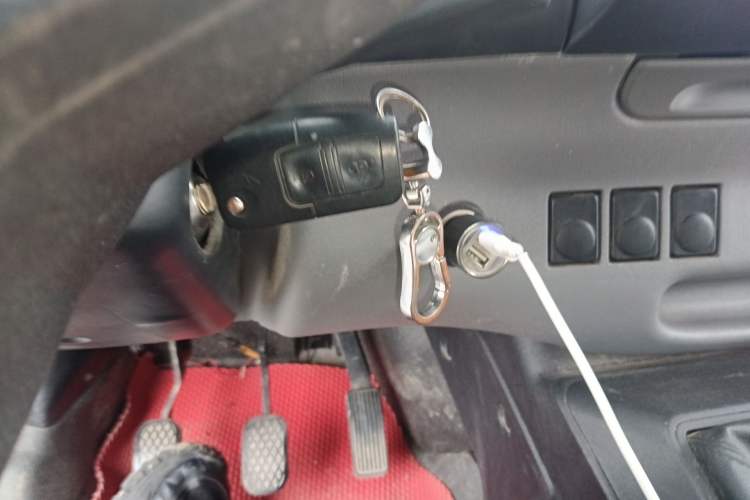 Used JMC Transit 2021 2.8T Space King Standard Version Short Wheelbase Mid-Height Roof 6-Seater Diesel Euro VI JX493
