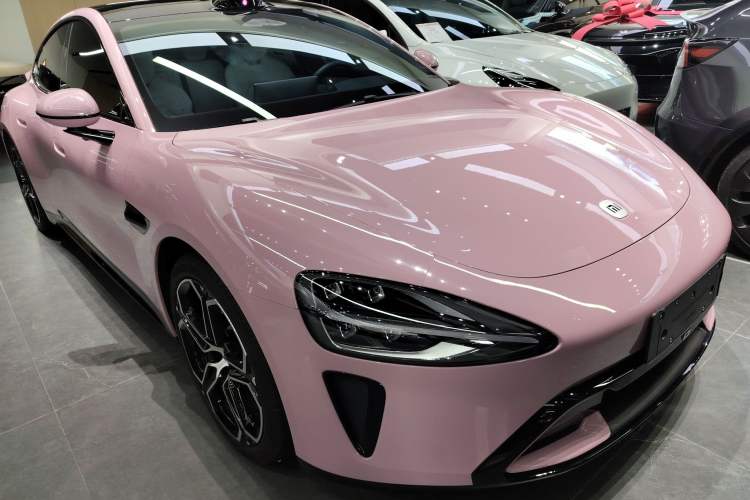 Used Xiaomi Auto SU7 2024 Rear-Drive Ultra-Long Range Advanced Pro-Level Intelligent Driving Version Front Right 45 Deg