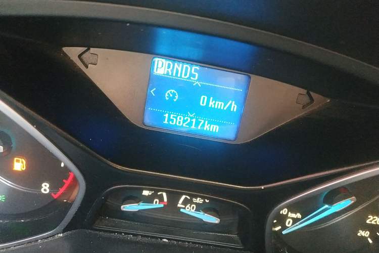 Used Ford Focus 2018 Hatchback Classic 1.6L Automatic Trendy SmartDrive Edition Odometer Close Up