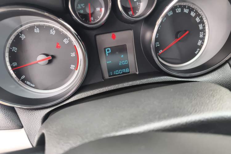 Used Buick Encore 2014 1.4T Automatic Two-Wheel Drive Urban Elite Model