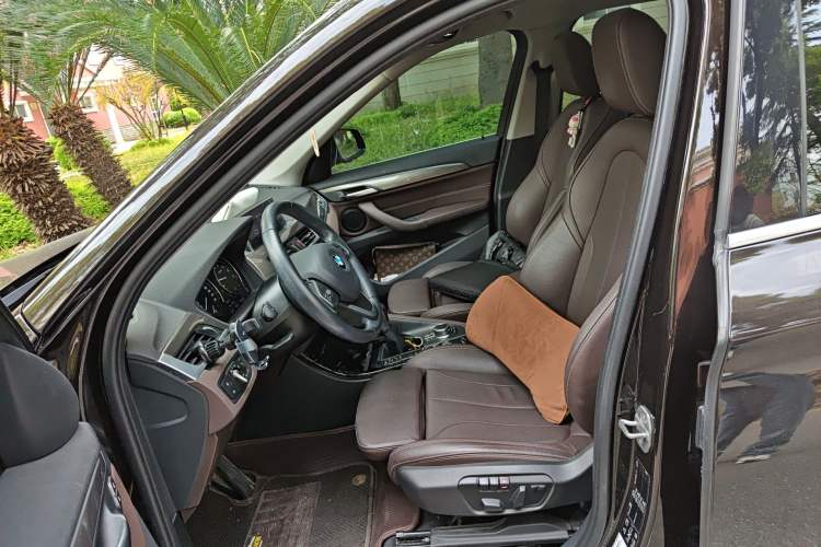 Used BMW X1 2019 xDrive20Li Luxury Model