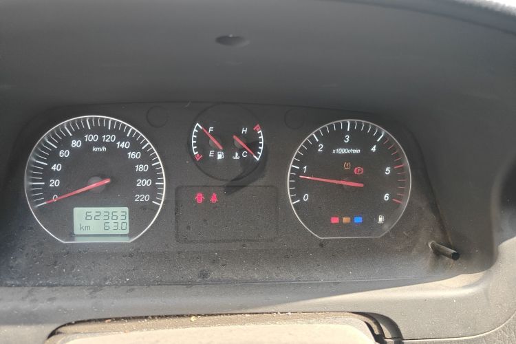 Used Foton Scenic G5 2022 2.0T Diesel Commercial Version Standard Window 5/6 Seats 4F20TC3 Instrument Cluster