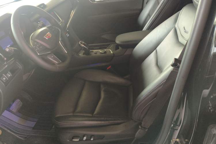 Used Cadillac XT5 2020 Revised Version 28T Luxury Edition
