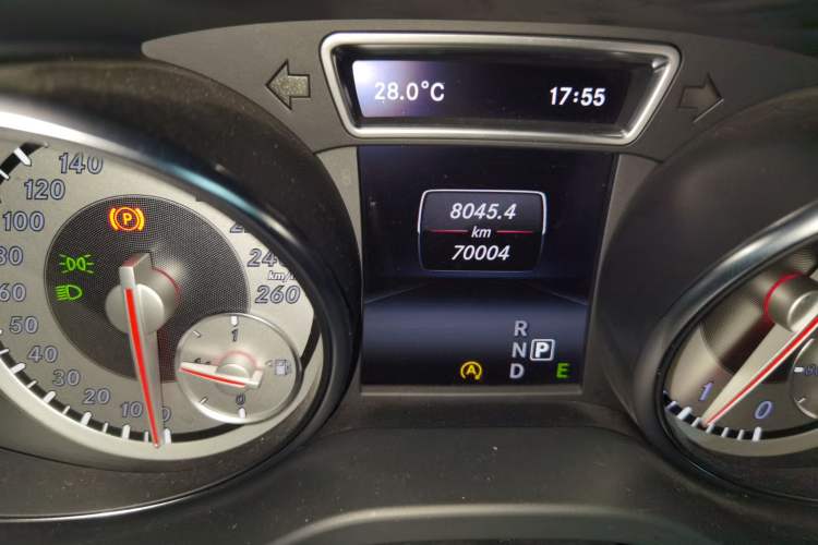 Used Mercedes-Benz CLA 2015 CLA 200 Odometer Close Up