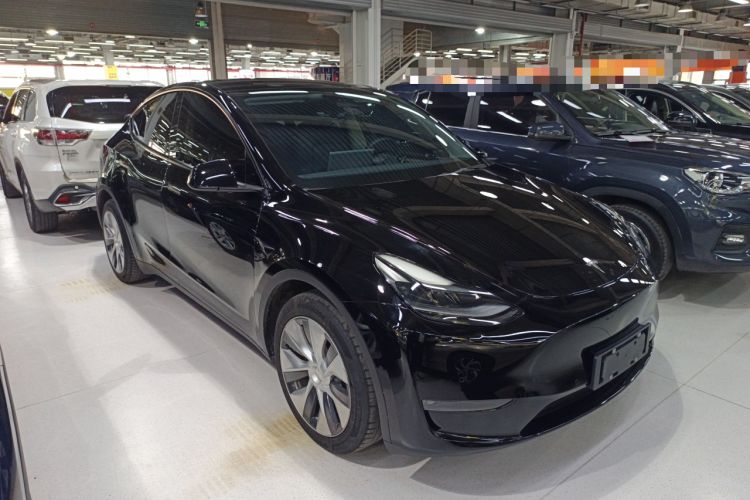 Used Tesla Model Y 2021 Long-Range All-Wheel-Drive Version