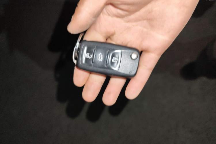 Used Volkswagen Lavida 2013 Restyled Classic 1.6L Automatic Comfort Edition
