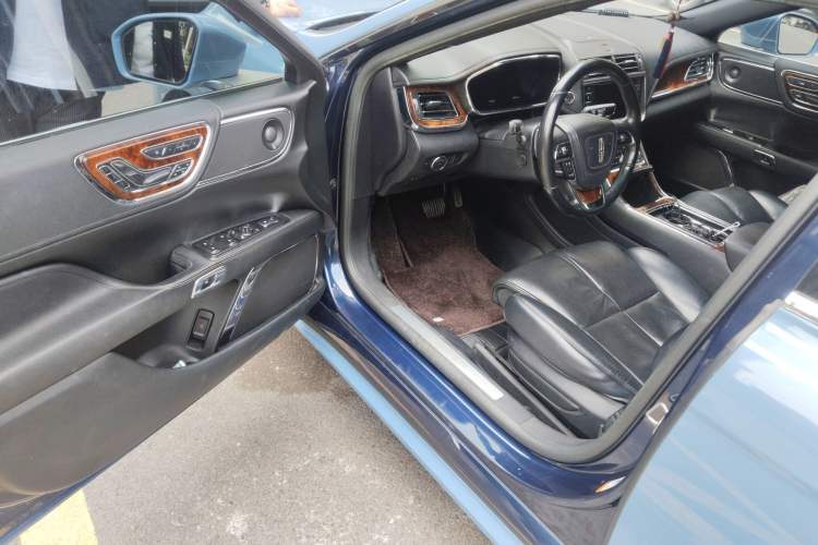 Used Lincoln Continental 2017 2.0T Two-Wheel Drive Prestige Edition Driver Seat