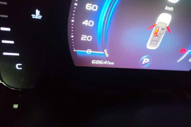 Used Geely Auto icon 2020 1.5TD i5
