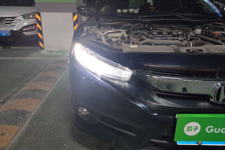 Used Honda Civic 2016 220TURBO CVT Prestige Edition
