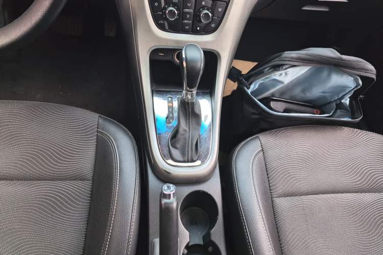 Used Buick GT 2014 XT 1.6L Automatic Fashion Edition